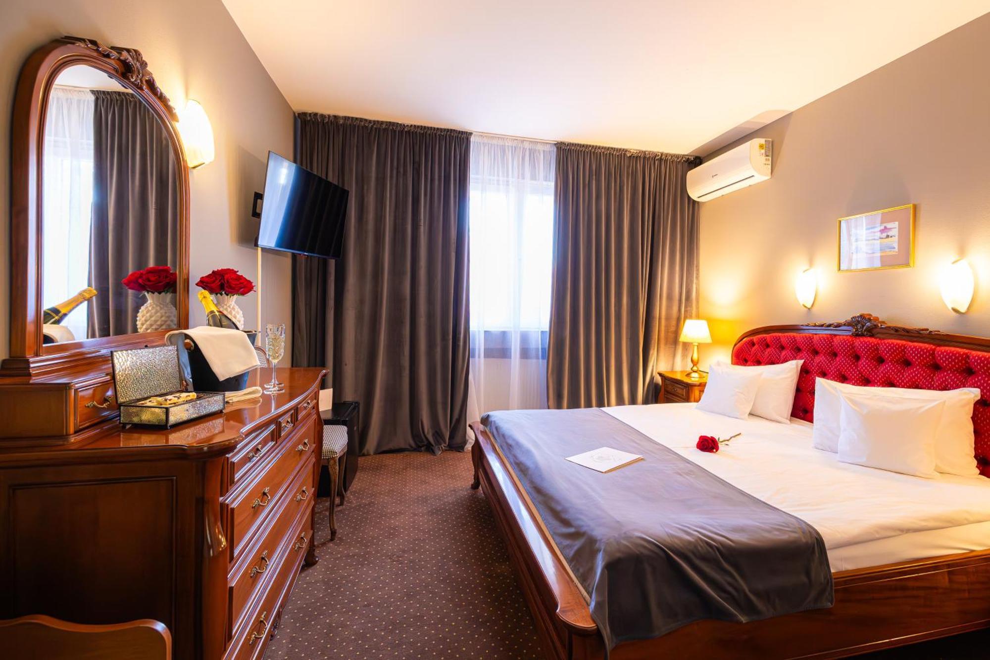 Hotel Brilliant Meses Zalau Exterior photo